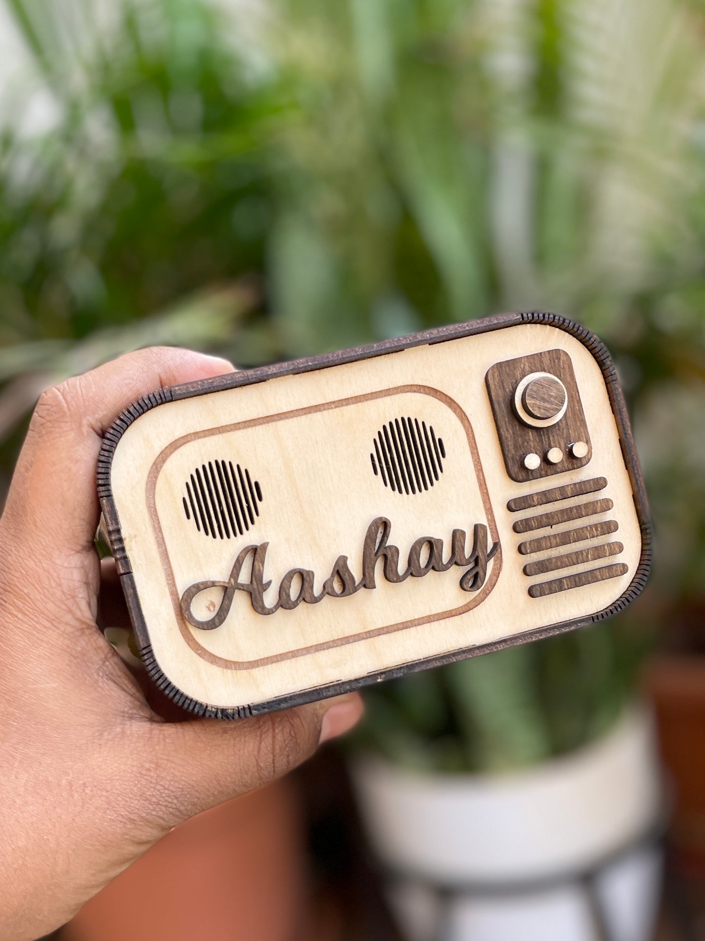 Echowood Retro Speaker with Name